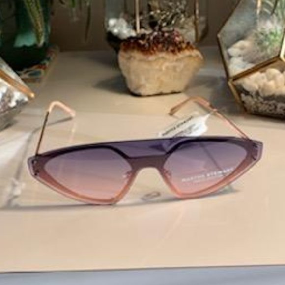 Martha Stewart Goldtone Shield Sunglasses - Picture 1 of 8